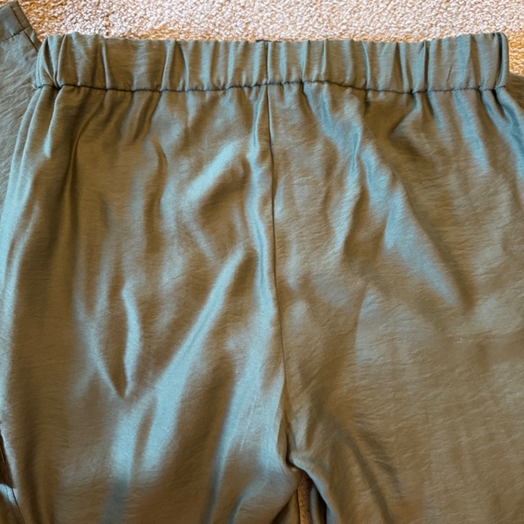 DKNY cargo inspired pants - Picture 5 of 6